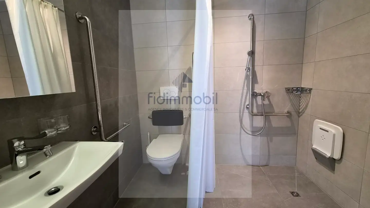 Appartement à louer - Avenue Des Forges 6, 2300 La Chaux-de-Fonds - Photo 3