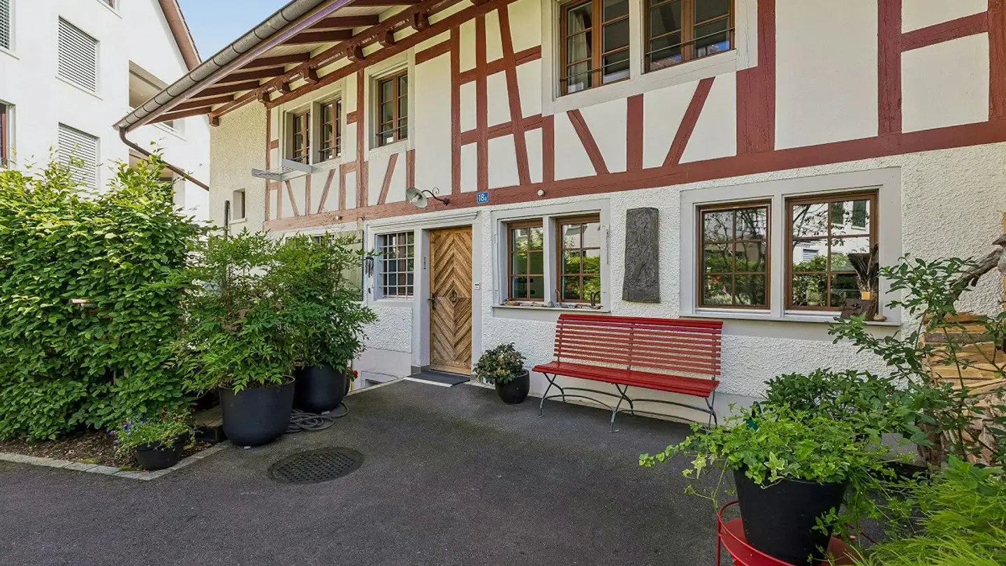 Casa a gradini in vendita - Hinterdorfstrasse, 8635 Dürnten