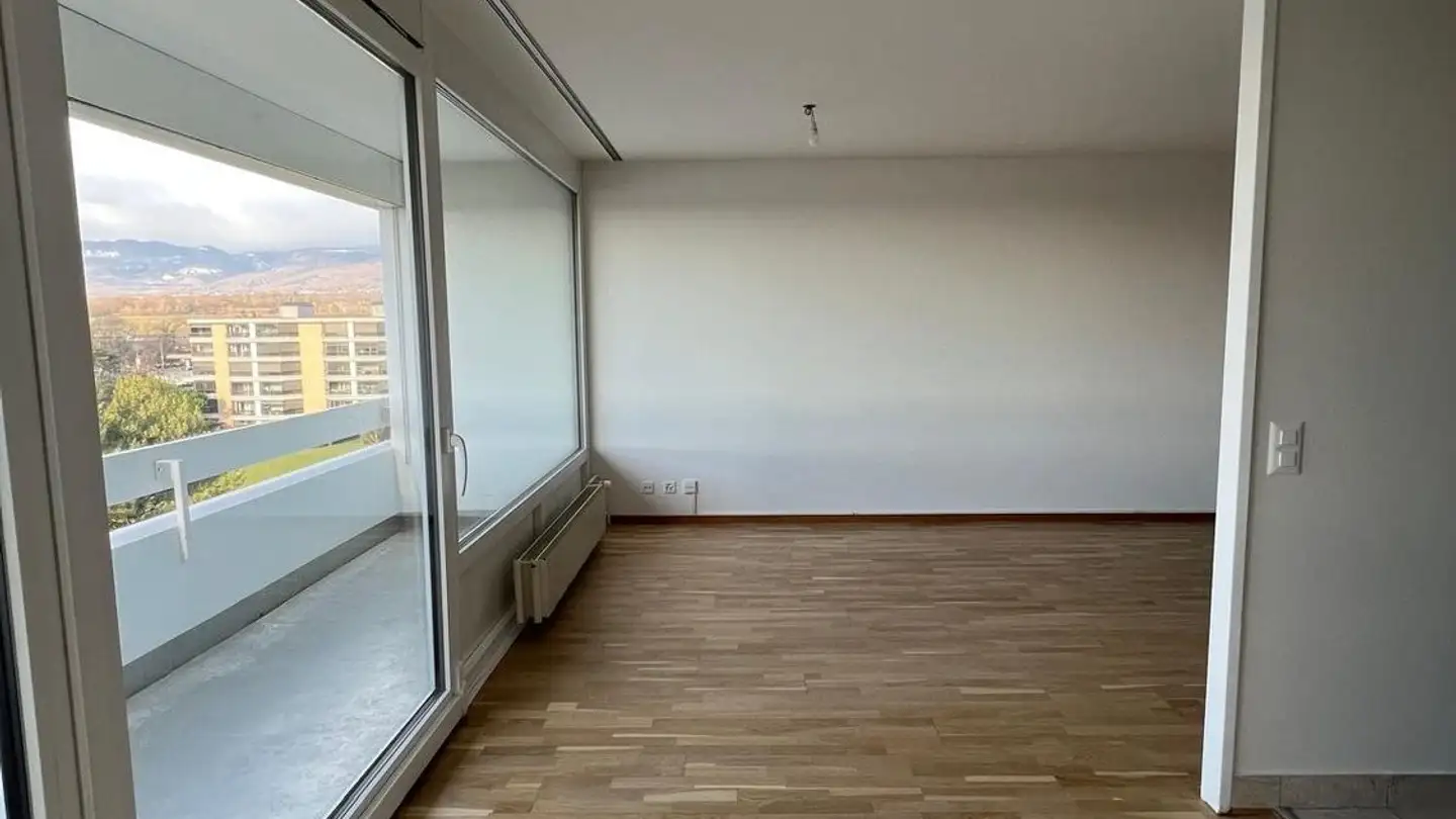 Apartment for rent - Route De Cité-Ouest 3, 1196 Gland - Photo 3