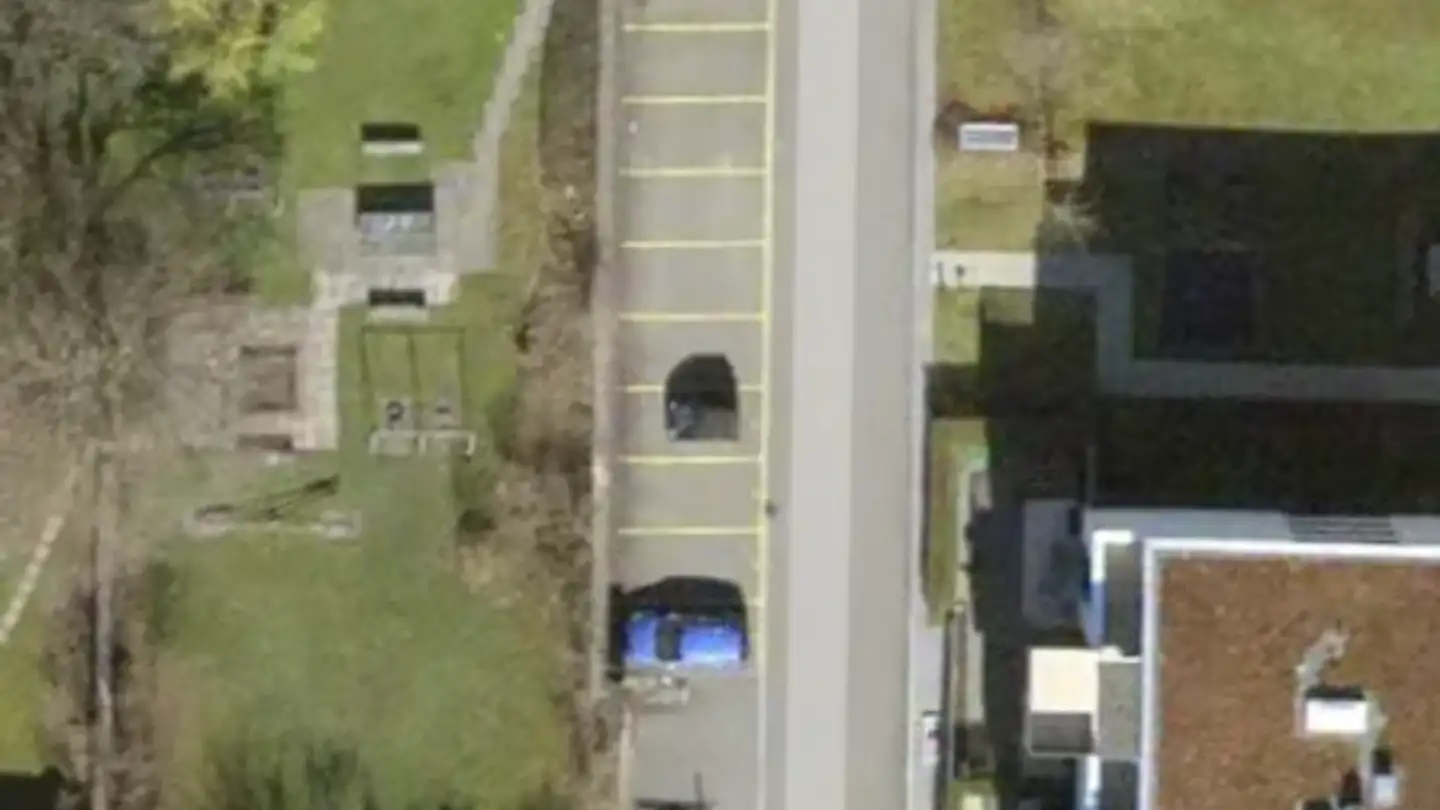 Parcheggio esterno in affitto - Bertschikerstrasse 2, 8625 Gossau ZH