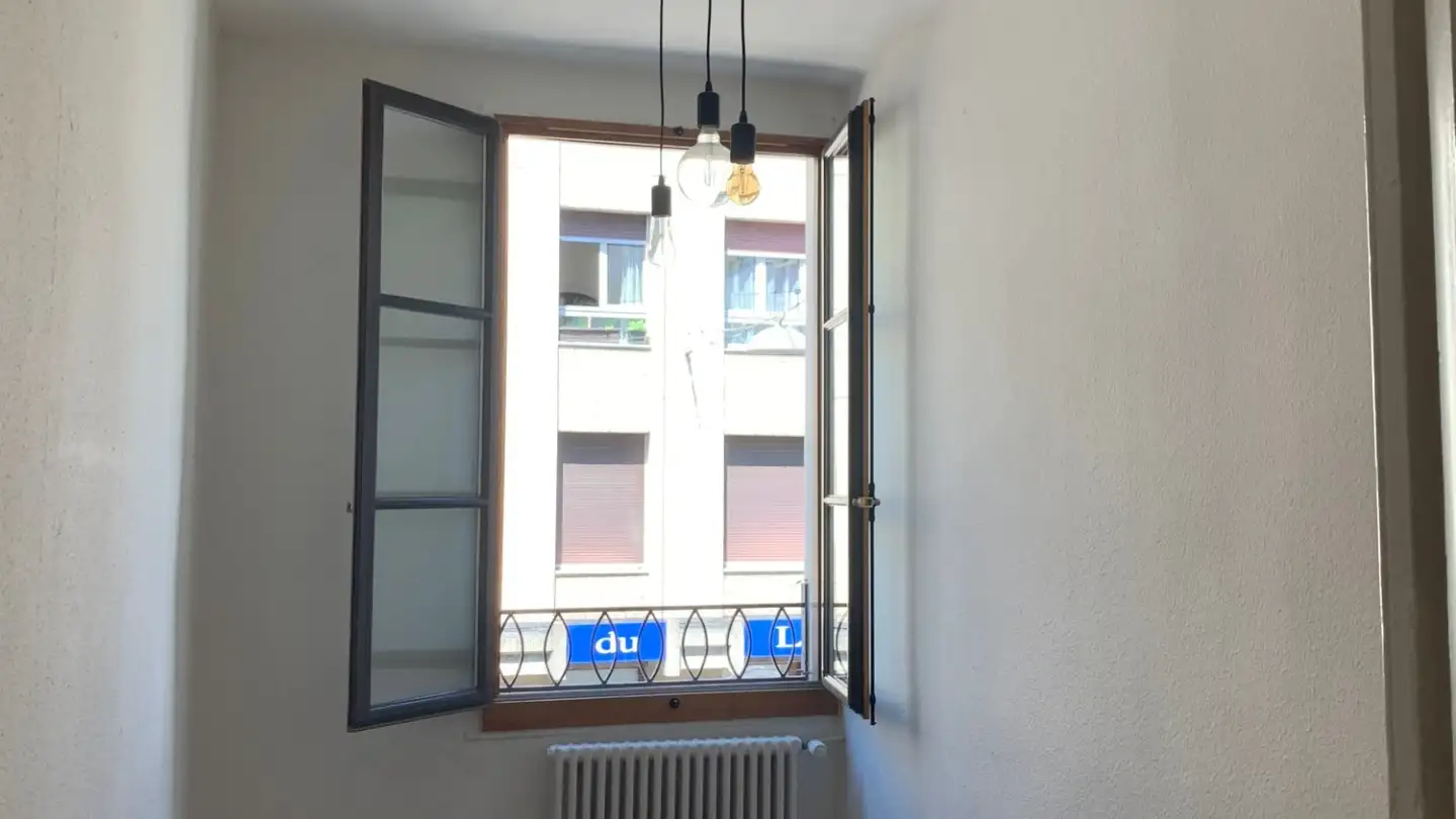 Appartement à louer - Rue Des Pâquis 5, 1201 Genève - Photo 2