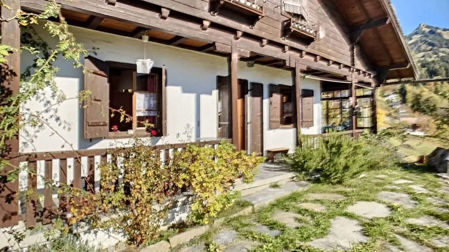 Casa singola in affitto - 1824 Caux