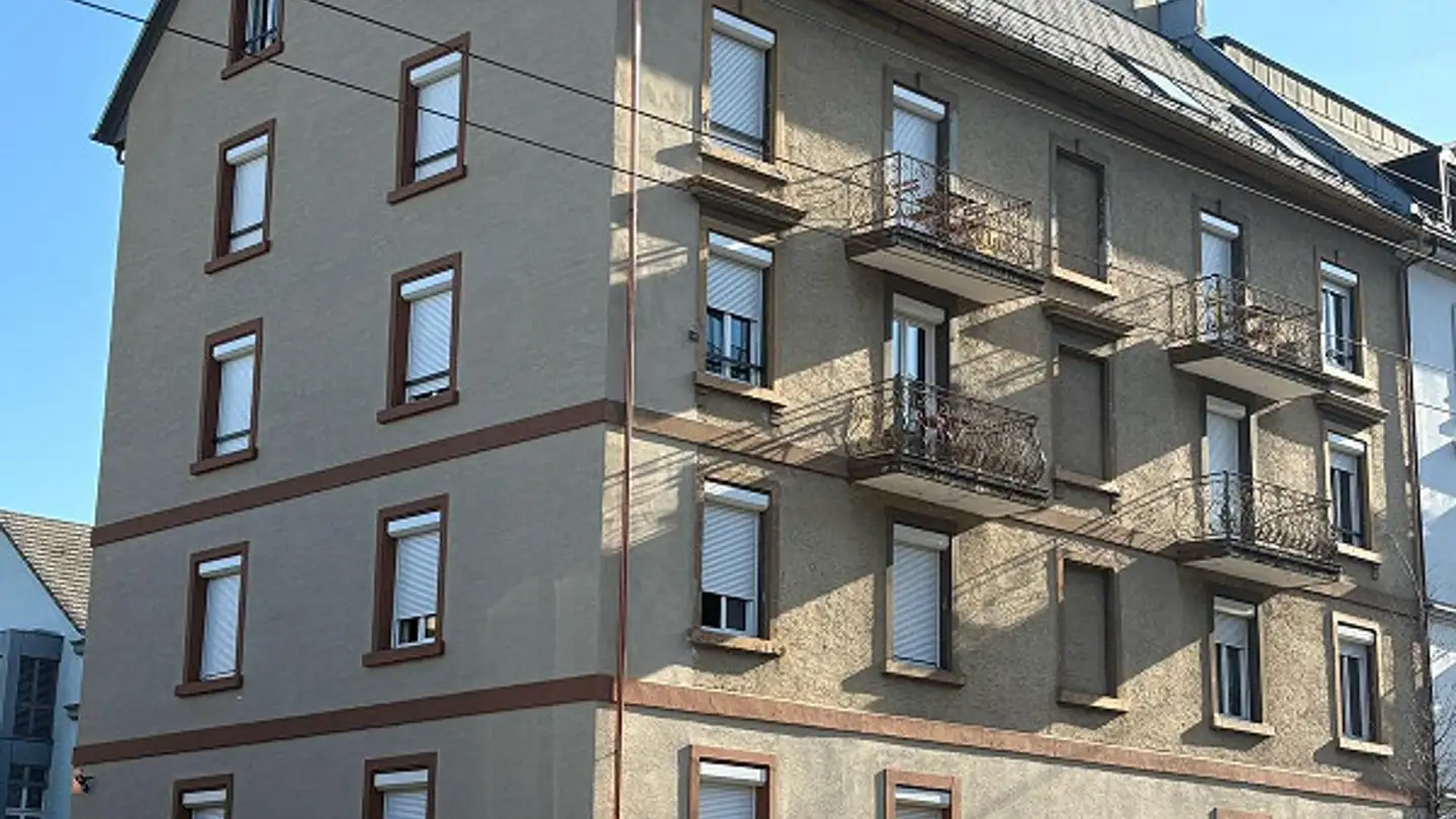 Appartement meublé à louer - Triemlistrasse 145, 8047 Zürich
