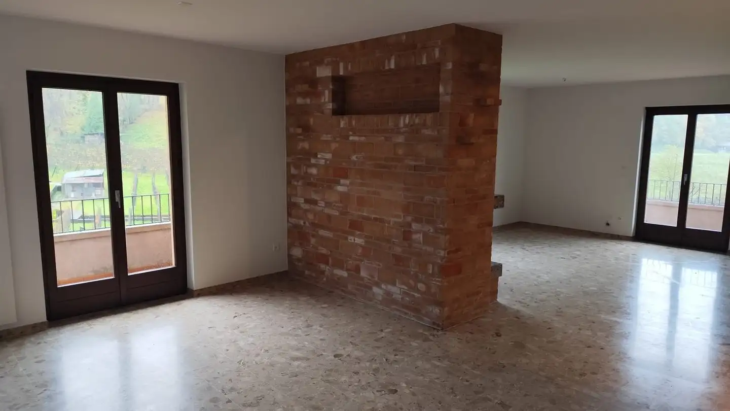 Appartamento in affitto - 6874 Castel San Pietro - Photo 2