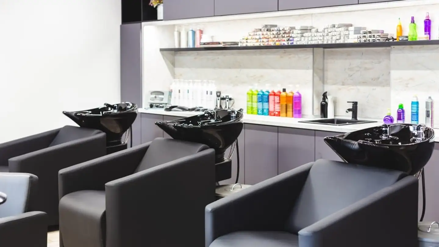 Hairdresser for rent - 1228 Plan-les-Ouates