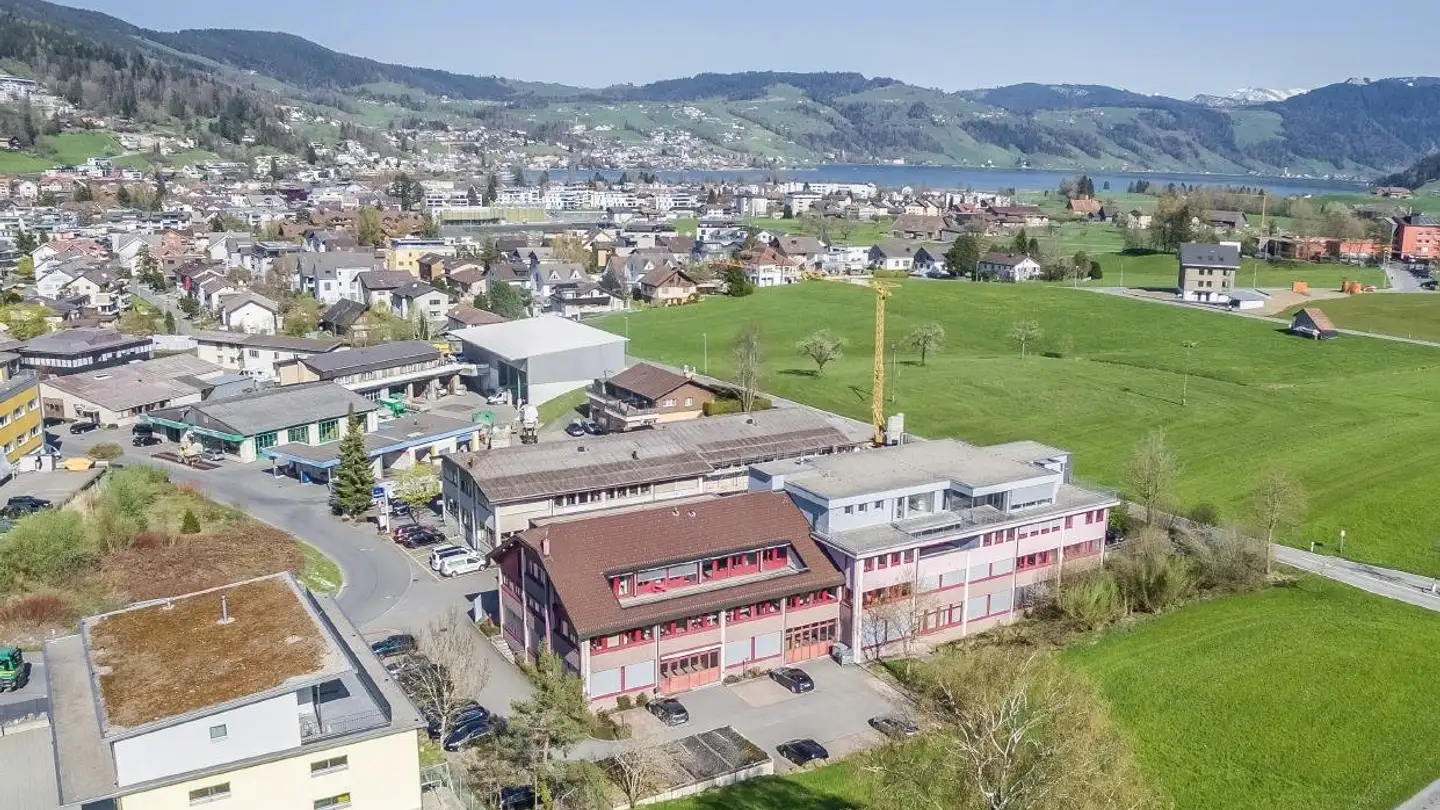 Proprietà industriale in vendita - Gewerbestrasse 19, 6314 Unterägeri - Photo 2