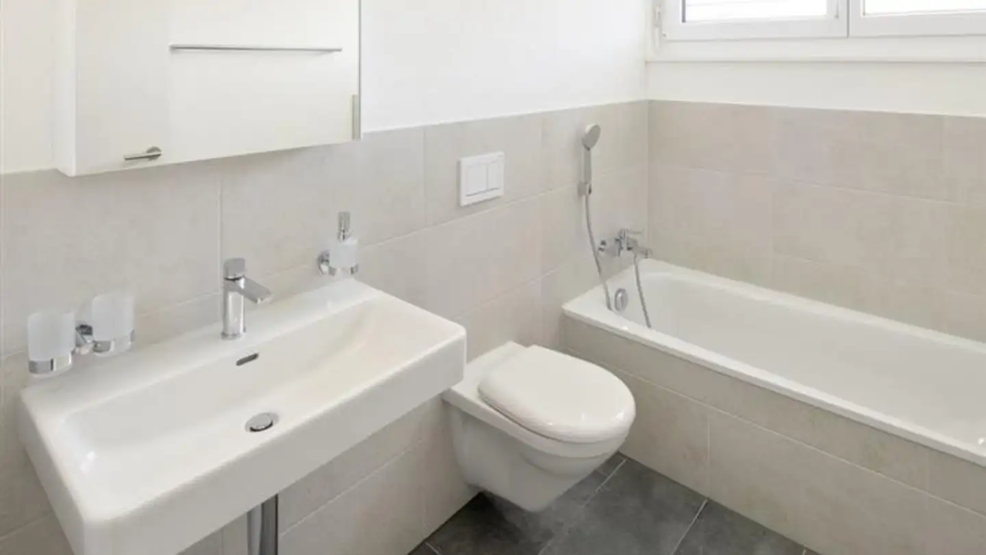 Zimmer mieten - Zwüschebäche 3, 5024 Küttigen - Foto 4