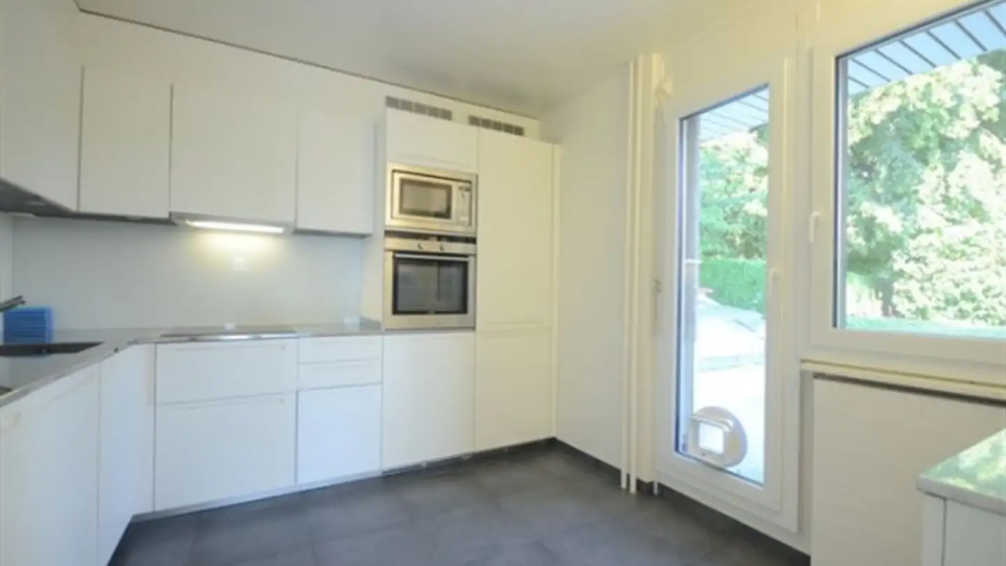 Apartment for rent - Avenue Des Mousquines, 1005 Lausanne - Photo 2