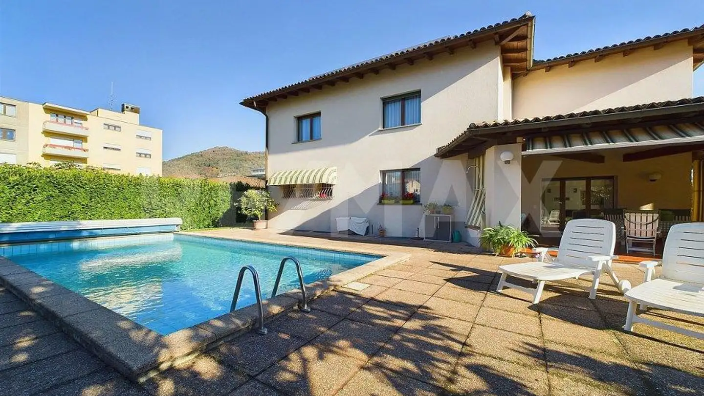 Einfamilienhaus kaufen - 6987 Caslano