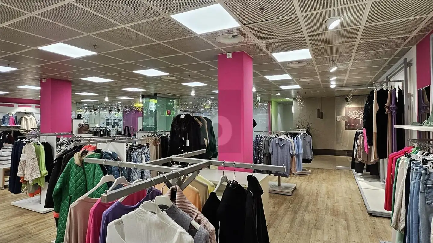 Magasin à louer - 8952 Schlieren - Photo 3