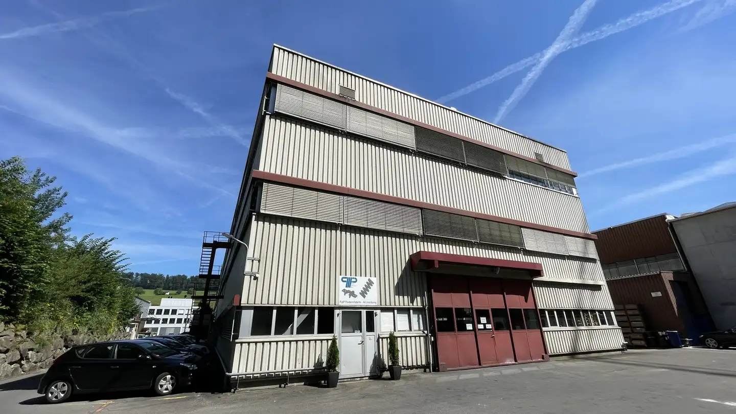 Commerciale in vendita - Sihlbruggstrasse 144, 6340 Baar