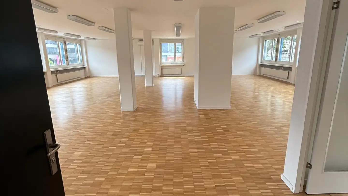 Office space for rent - Riedstrasse 3, 8953 Dietikon - Photo 3