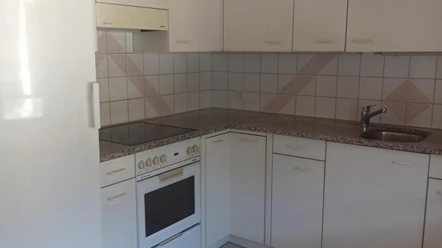 Attique à louer - Alpenstrasse 20, 3653 Oberhofen am Thunersee - Photo 4