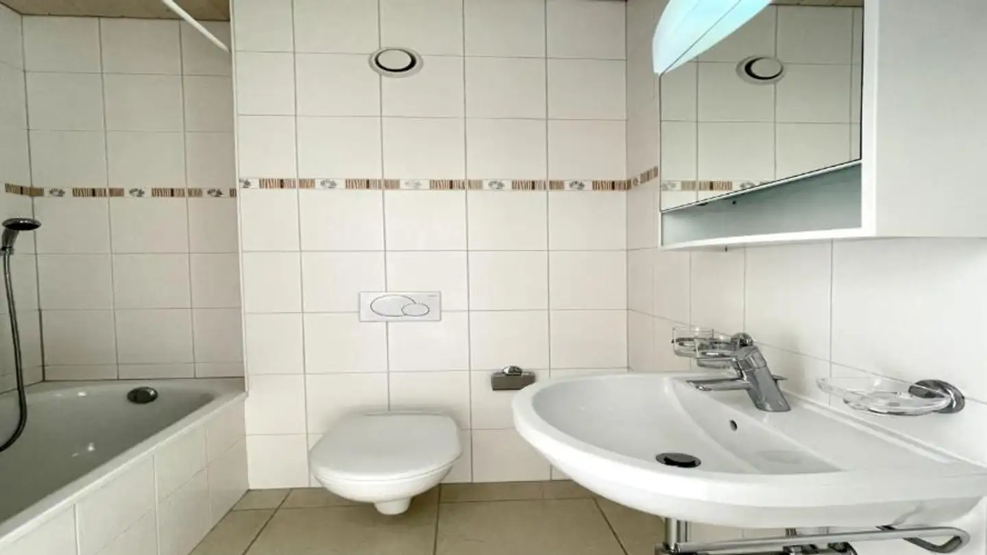 Apartment for rent - Chemin de la Barme 21A, 1868 Collombey - Photo 2