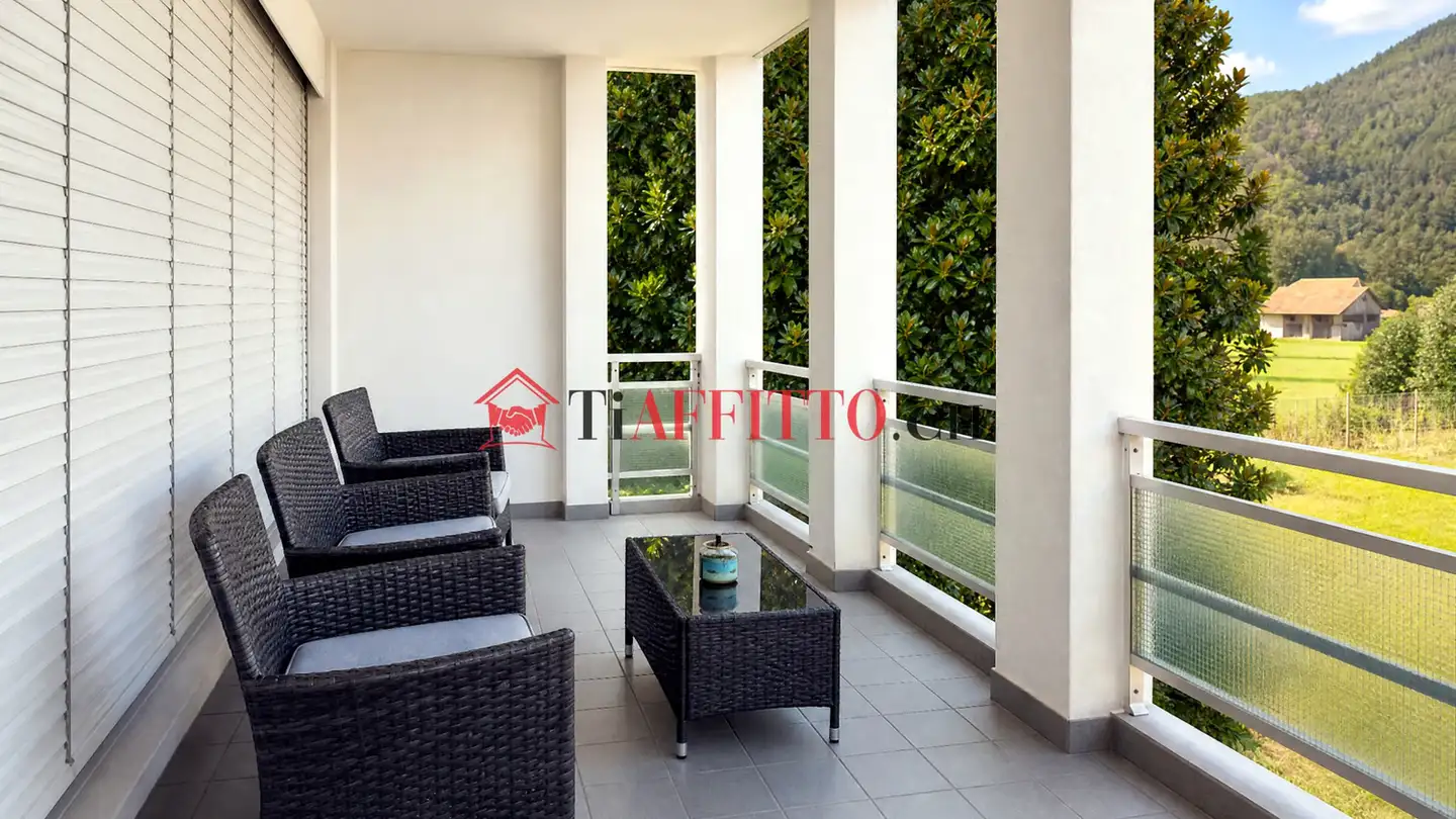 Appartement à louer - 6572 Quartino - Photo 4
