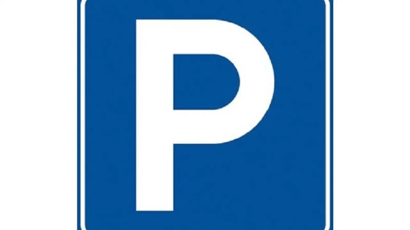 Outdoor parking space for rent - 6900 Lugano