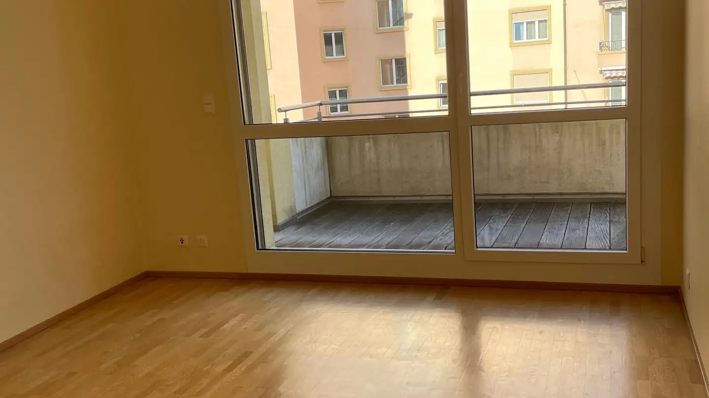 Apartment for rent - Rue Du Tertre 10, 2000 Neuchâtel - Photo 2