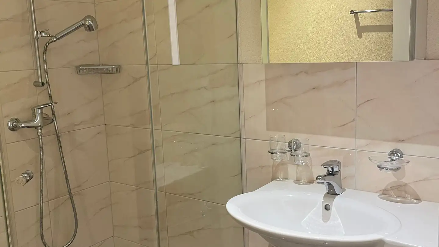 Apartment for rent - Rue Du Tertre 10, 2000 Neuchâtel - Photo 3