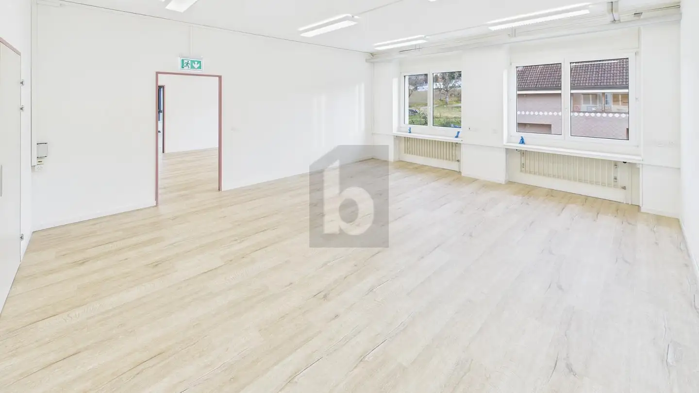 Office space for rent - 3145 Niederscherli