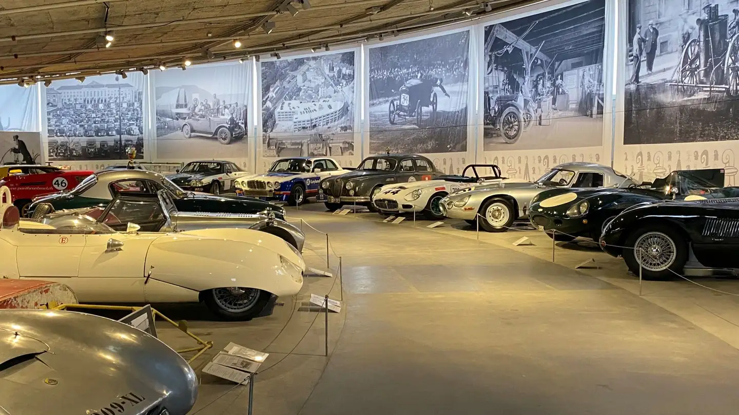 Outdoor parking space for rent - Hofackerstrasse 72, 4132 Muttenz - Photo 3