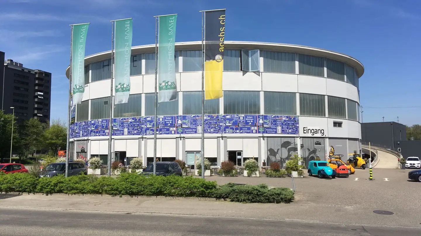 Outdoor parking space for rent - Hofackerstrasse 72, 4132 Muttenz
