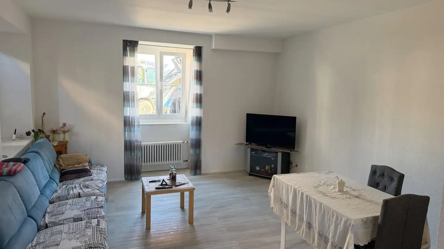 Appartement à louer - Grand-Rue 14, 2046 Fontaines NE - Photo 2