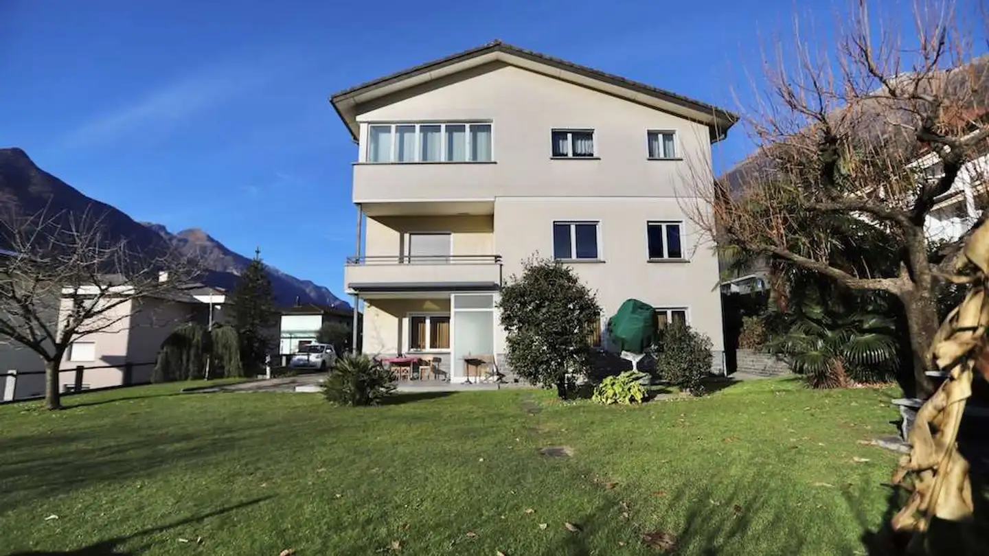 Residential building for sale - 6702 Claro - Photo 2