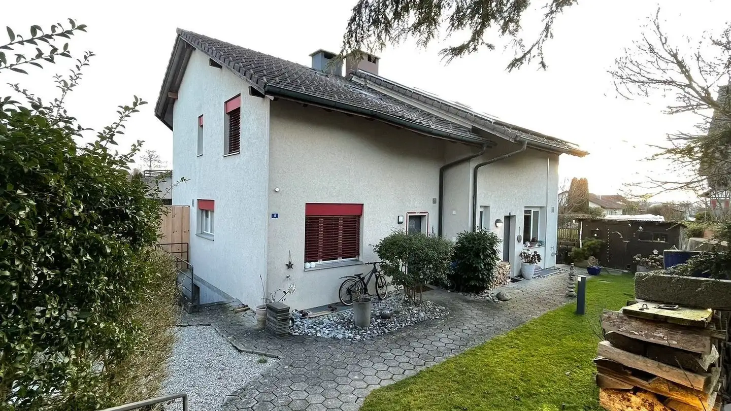 Doppelhaushälfte kaufen - Hübeli 18, 3253 Schnottwil