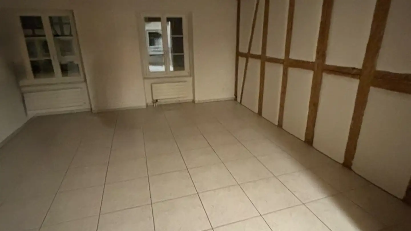 Wohnung mieten - Badenerstrasse, 8104 Weiningen ZH - Foto 3