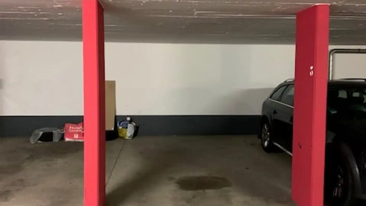 Underground parking space for rent - Gartenstrasse 36, 8102 Oberengstringen - Photo 2