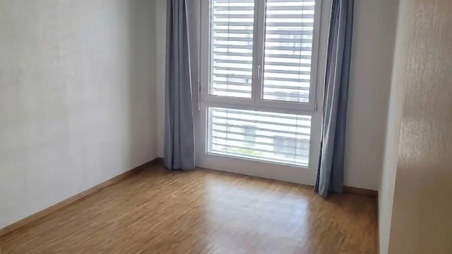 Apartment for rent - Rue De Graveline 10, 1400 Yverdon-les-Bains - Photo 2