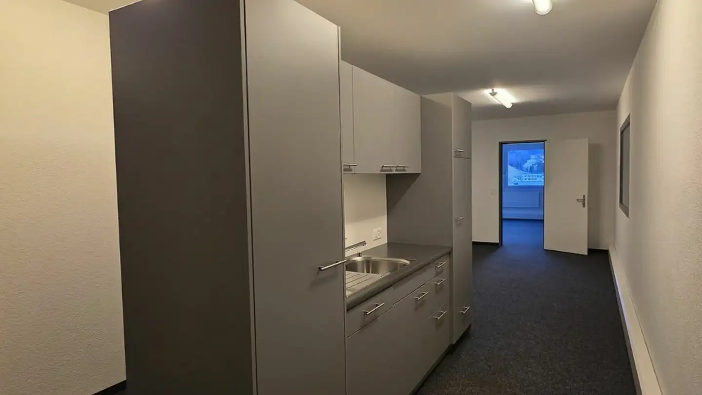 Grand magasin à louer - Steineggstrasse 32, 8852 Altendorf - Photo 4