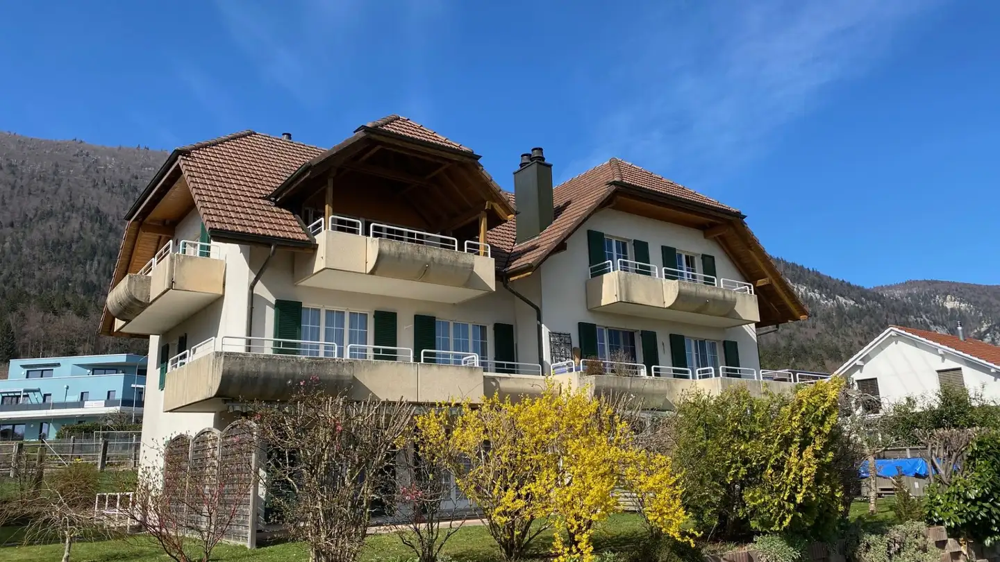 Dachgeschosswohnung mieten - Fichtenweg 7c, 4514 Lommiswil