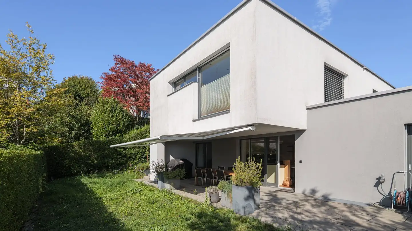 Casa a schiera in vendita - Fluhgutstrasse 21, 8645 Jona