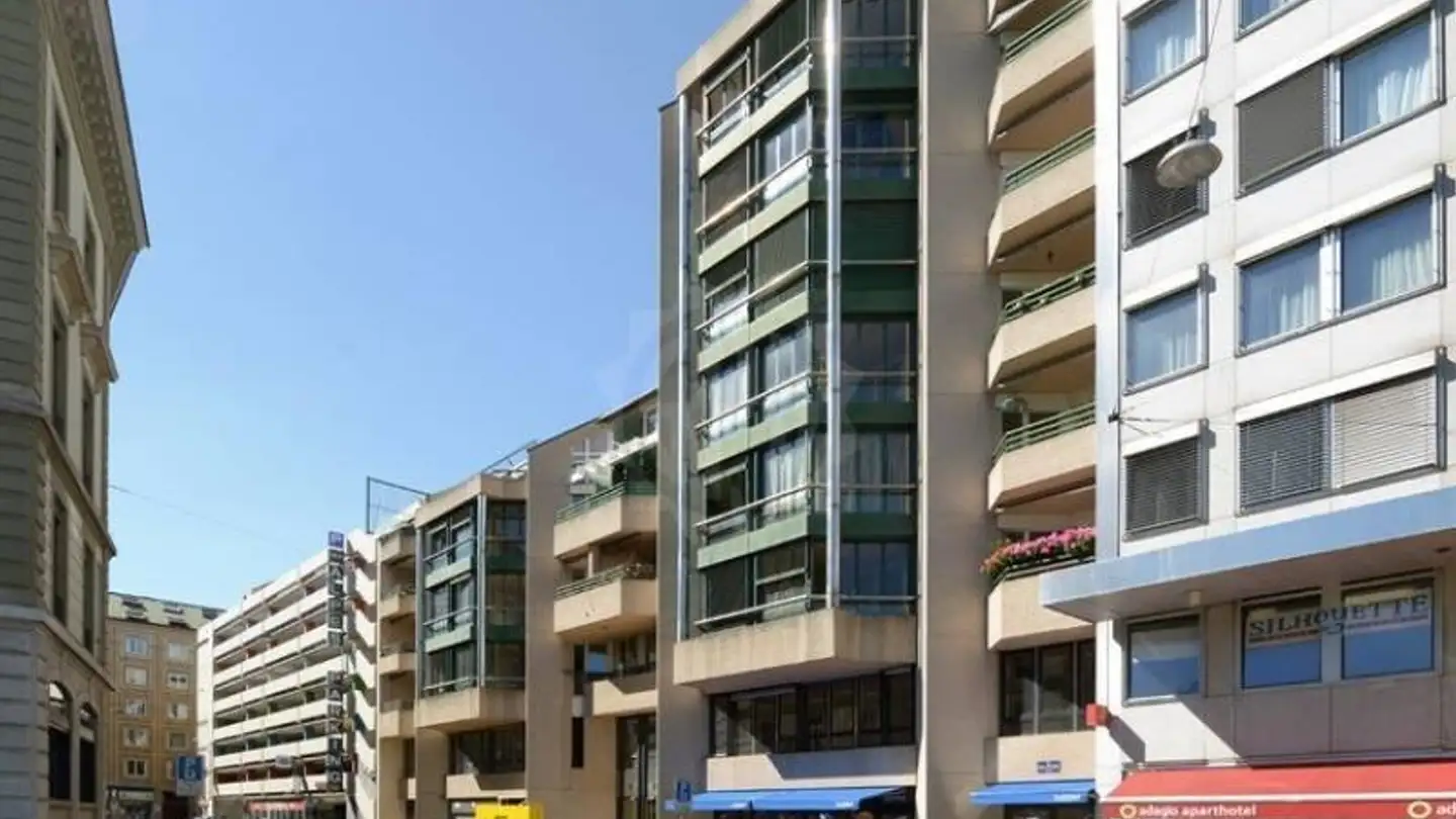 Single garage for rent - Rue Sigismond-Thalberg 6, 1201 Genève