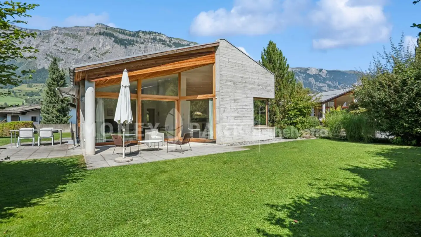 Einfamilienhaus kaufen - Via La Hoia 18, 7018 Flims Waldhaus