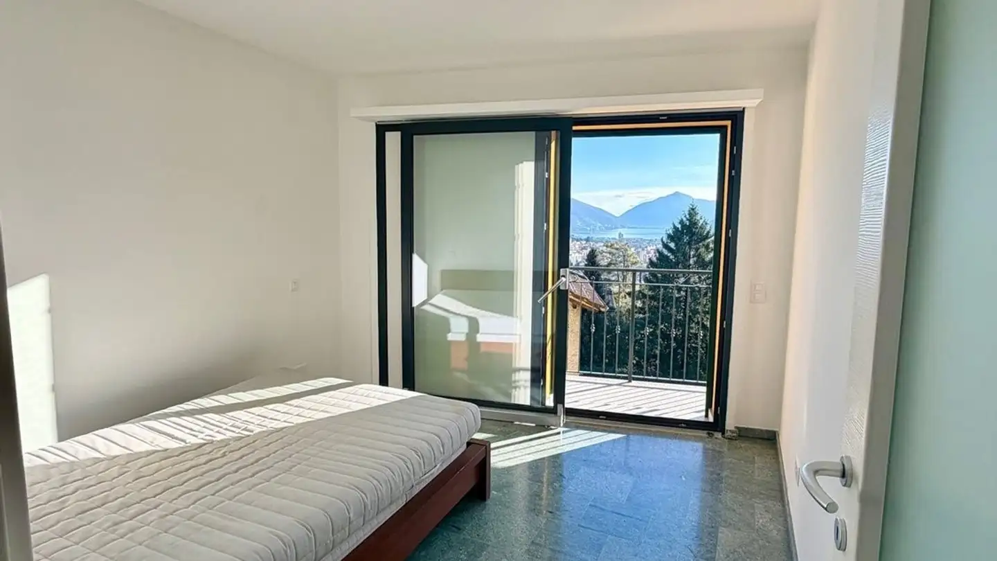 Appartement à louer - 6952 Canobbio