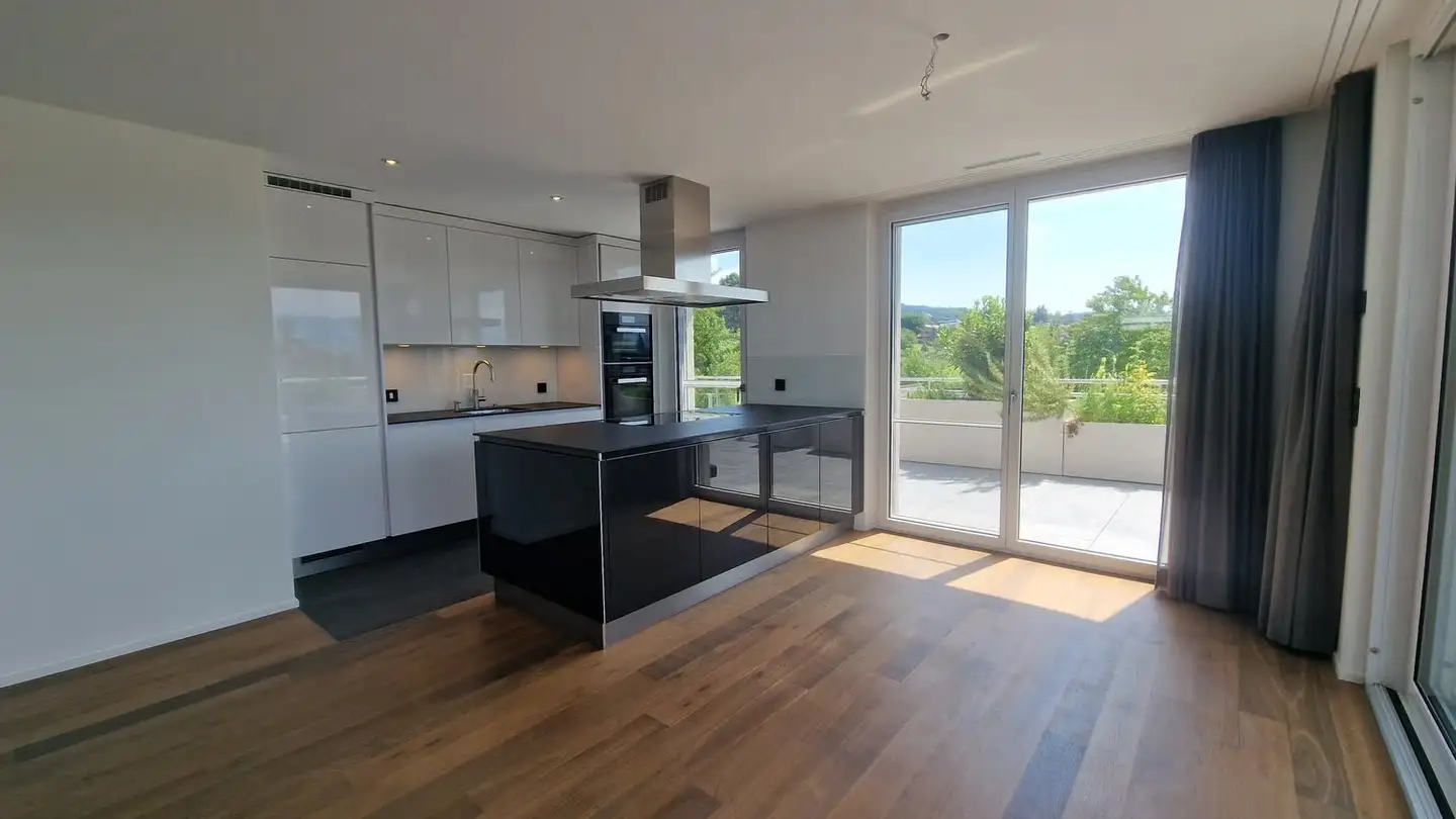 Penthouse for rent - Tramstrasse 8, 8707 Uetikon am See - Photo 2