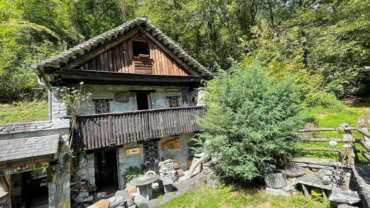 Maison à vendre - Foroglio, 6690 Cavergno