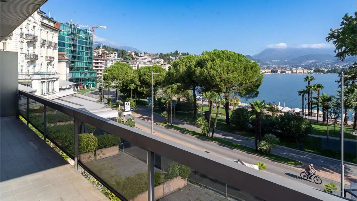 Appartamento ammobiliato in vendita - Riva Paradiso 4, 6900 Paradiso