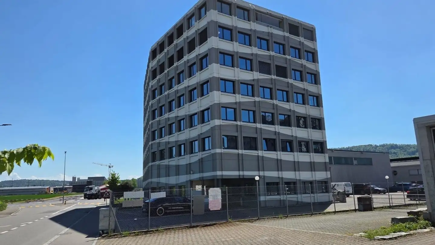 Office space for rent - Industriestrasse 5, 5242 Lupfig