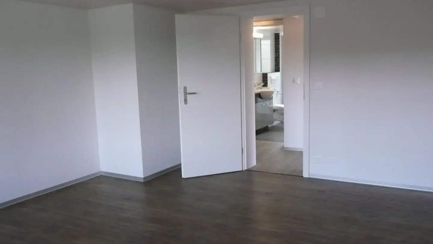 Wohnung mieten - Unterdorfstrasse 17, 3208 Gurbrü - Foto 2