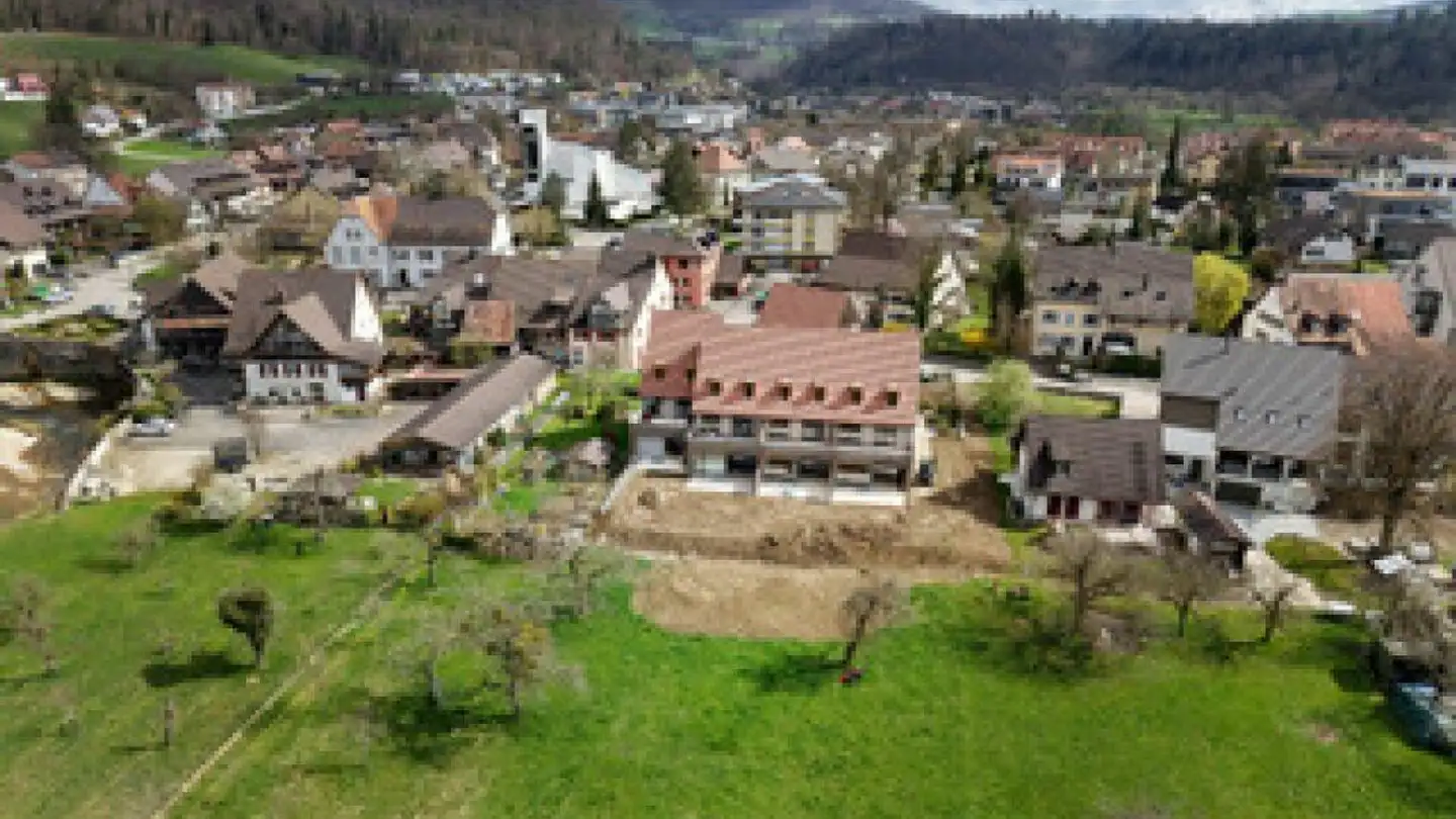 Casa a schiera in vendita - Dorfstrasse 24c, 4222 Zwingen - Photo 2