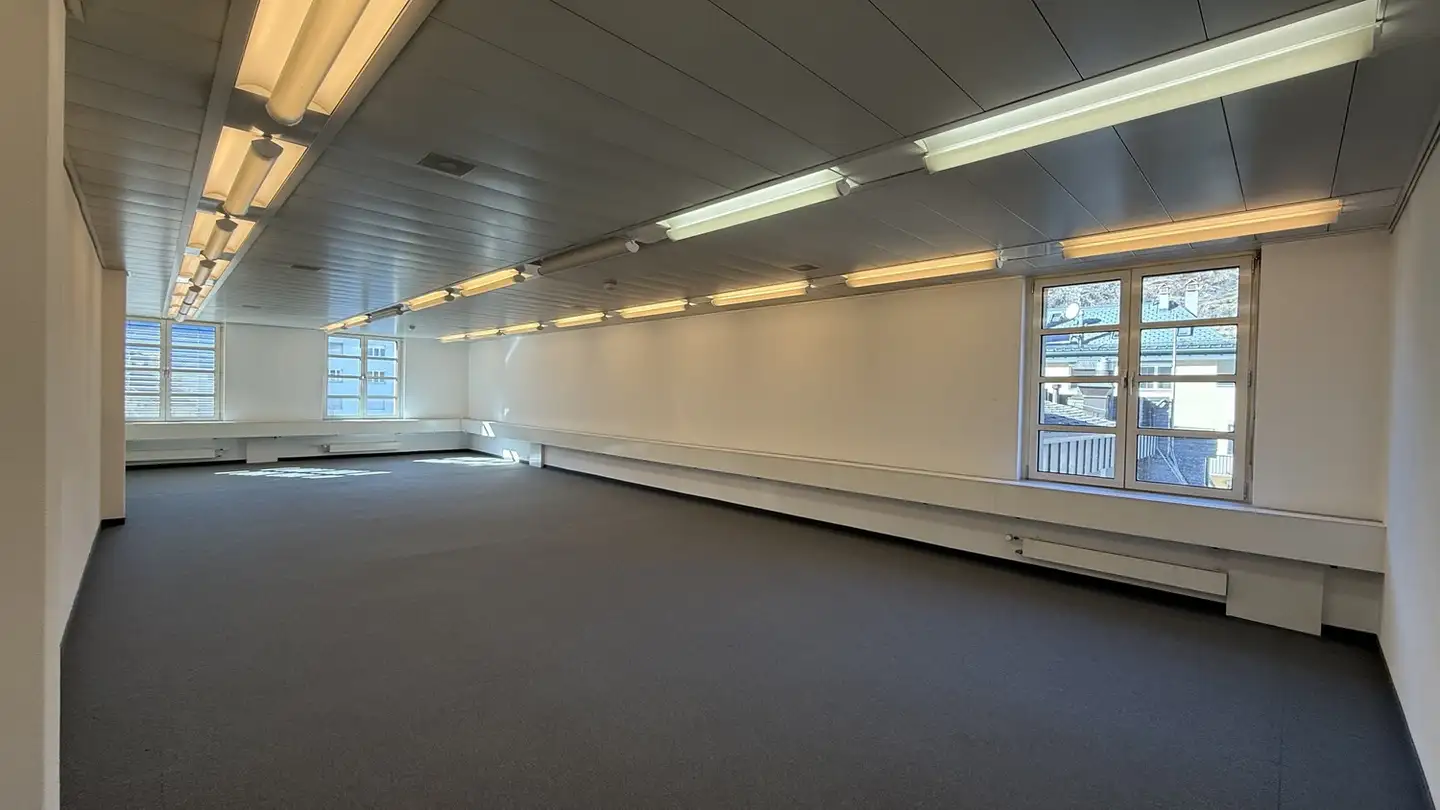 Commercial for rent - Sebastiansplatz 4, 3900 Brig