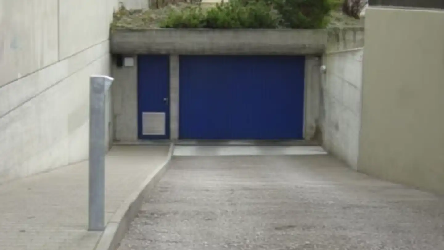 Parcheggio sotterraneo in affitto - Silbergasse 26a, 2502 Biel/Bienne