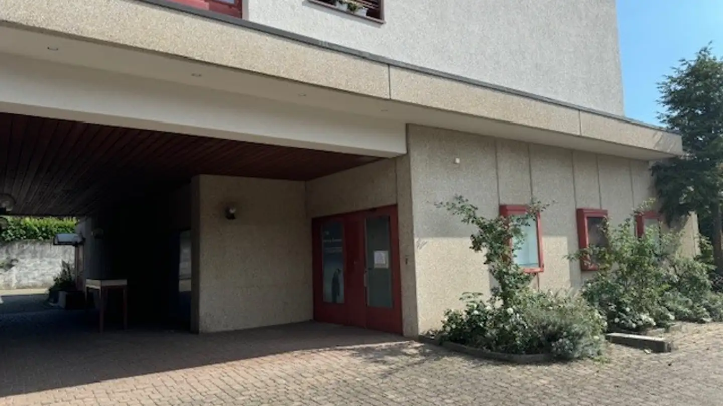 Commerciale in affitto - Hauptstrasse 17, 2563 Ipsach - Foto 2