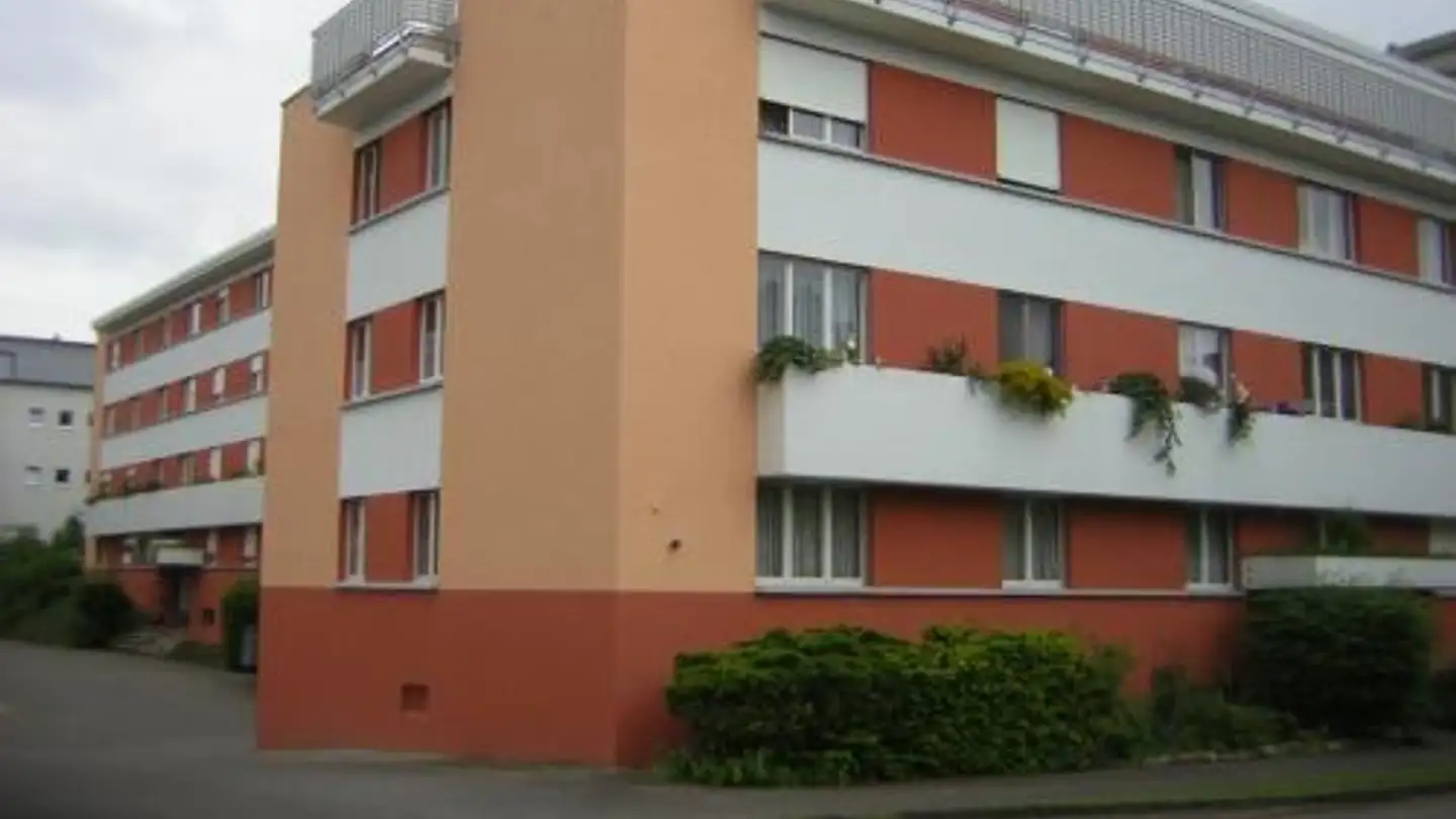 Appartement à louer - Fahrstrasse 5, 5314 Kleindöttingen