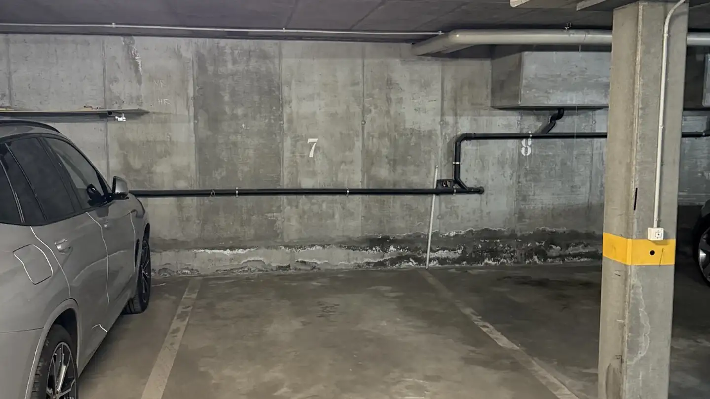 Single garage for rent - Mattaweg 2, 3930 Visp