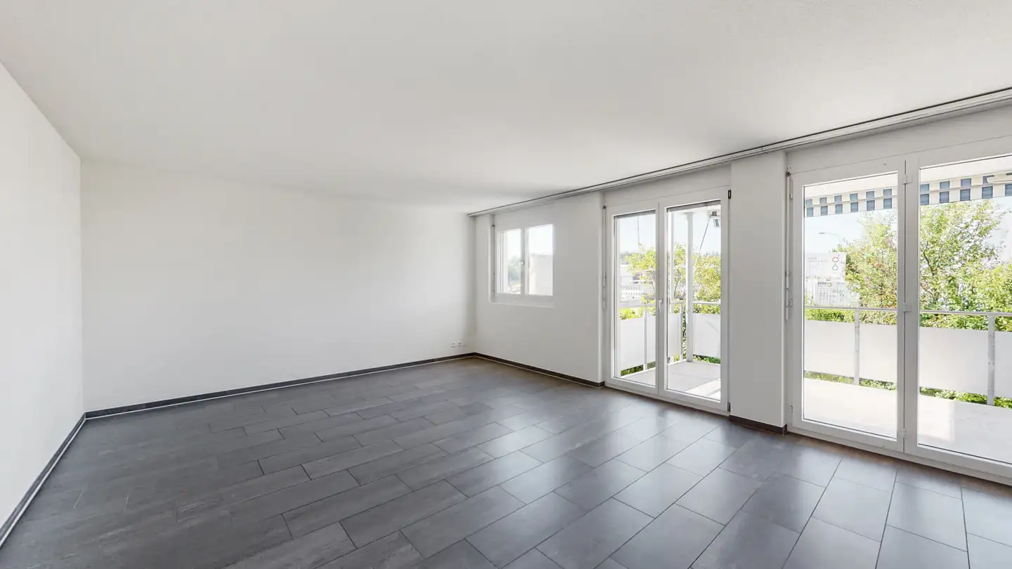 Apartment for rent - Gewerbestrasse 21, 8155 Niederhasli - Photo 2