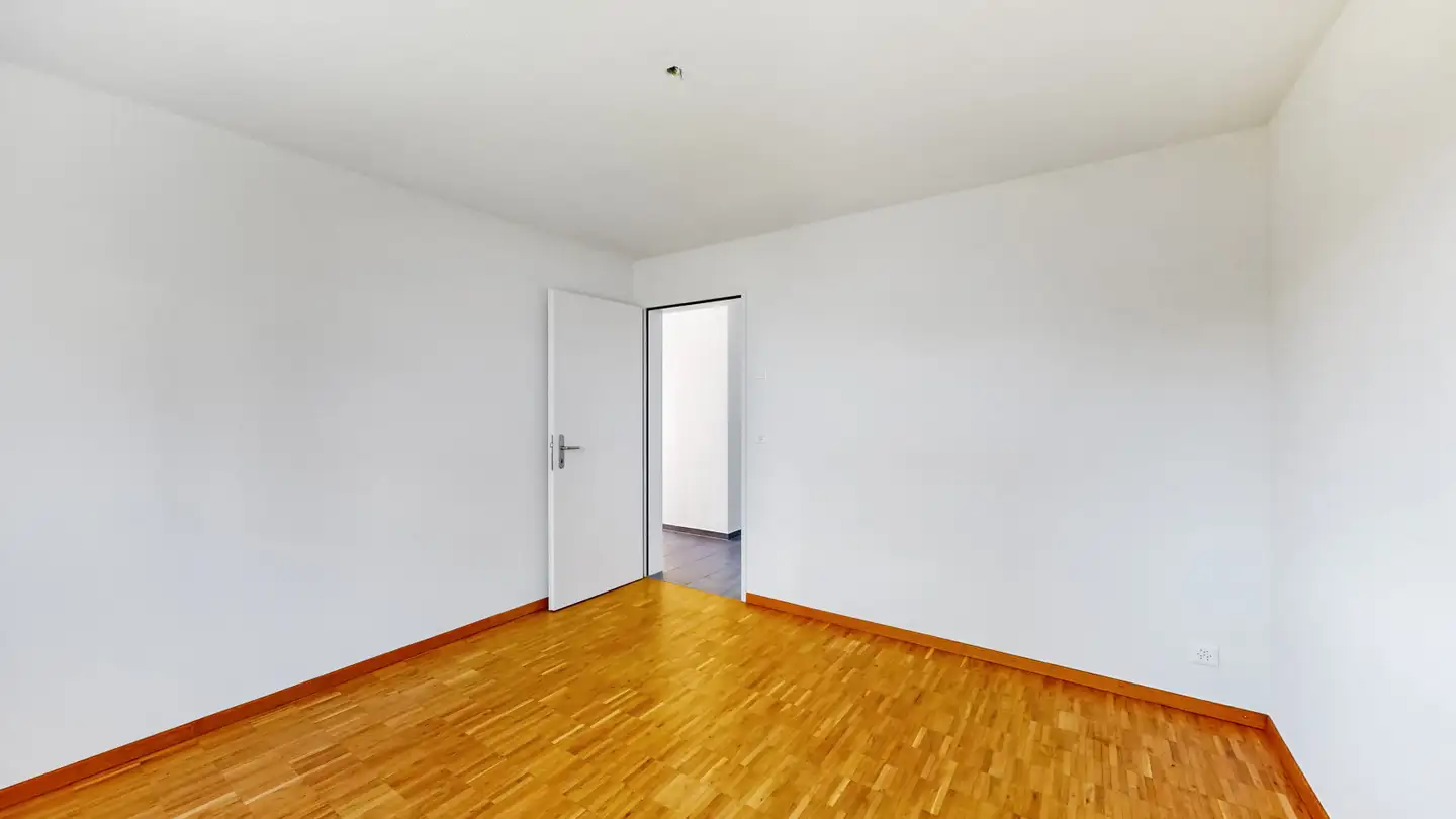 Apartment for rent - Gewerbestrasse 21, 8155 Niederhasli - Photo 4